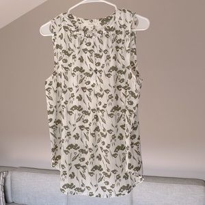 Fun2Fun Sleeveless Blouse, White w/ Green Flower Pattern